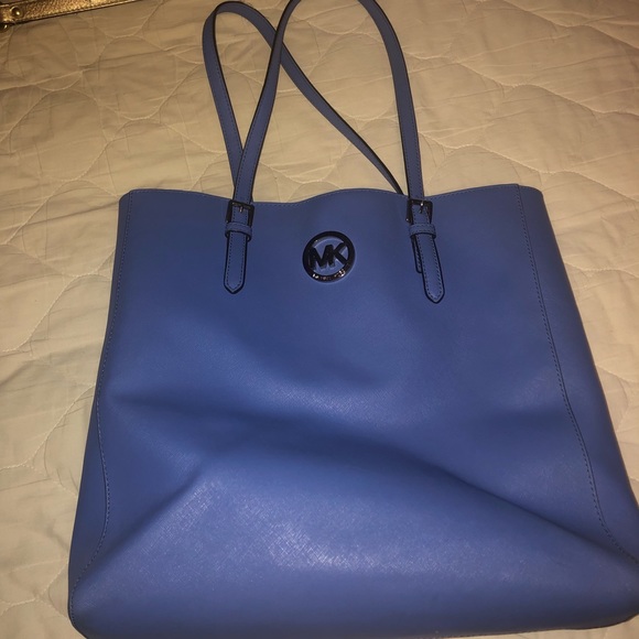 Michael Kors Purse - Picture 1 of 5